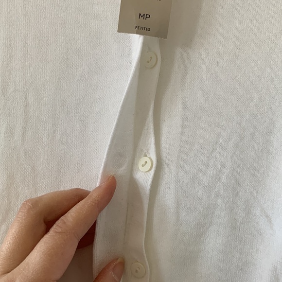 NWT LOFT White 100% Pima Cotton Knit Button Front Short Sleeves Top Size MP - Picture 6 of 12